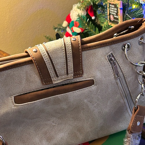 ‘Not Your First Rodeo’ Handbag. - Picture 8 of 10